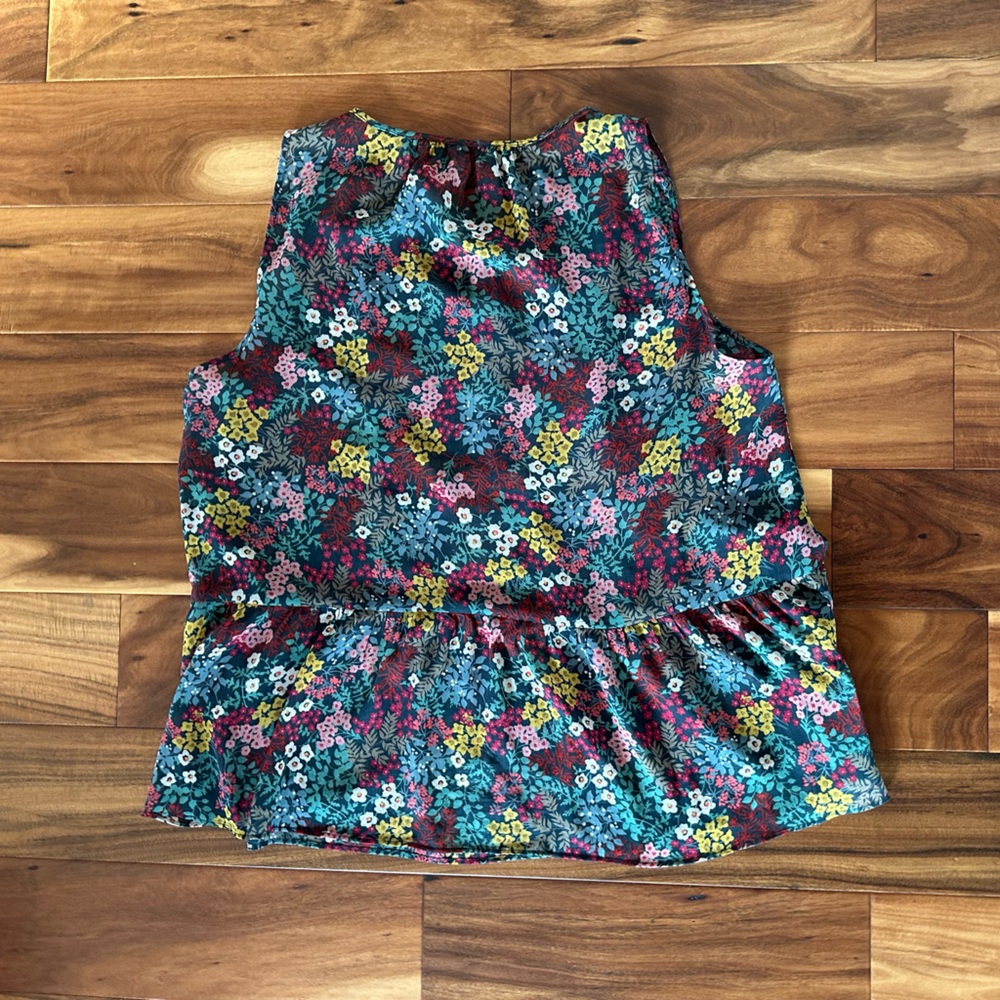 LOFT Floral Sleeveless Flowy Top Size XL - Picture 3 of 4